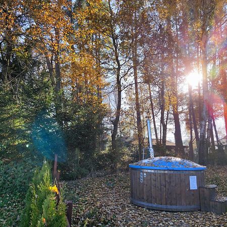Domki Nad Jeziorem - Zalesie 7D Zalesie (Olsztyn) Eksteriør billede
